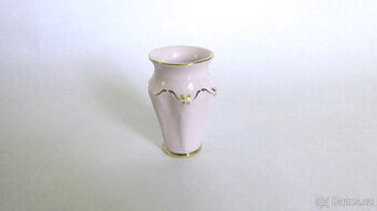 992_ Vázička, růžový porcelán, retro, cca 1980