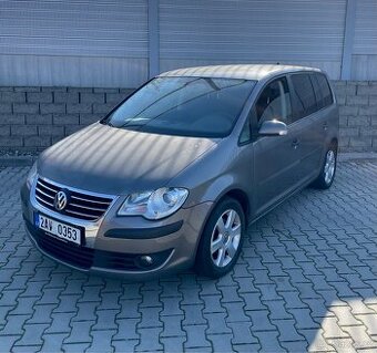 VW Touran 1,9Tdi /77kw / klima/ navigace/ -BEZ DPF