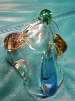 Popelník, hutní sklo.