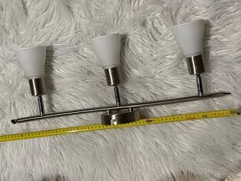 Stropní svítidlo – 3 světla, kov + matné sklo