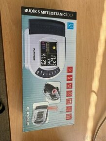 Budík s meteostanicí