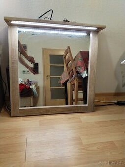 Prodám zrcadlo s LED osvětlením - 1