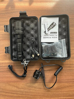 Taktická svítilna - 1