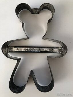stare vykrajovatko medvidek 13.5 cm - 1