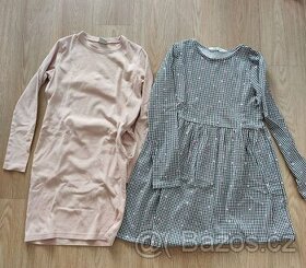 Tunika s kapsičkami a šaty HM 140