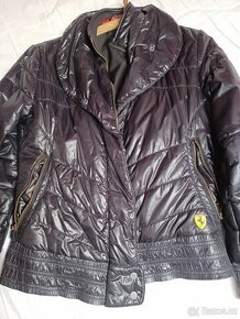 Černá dámská bunda ferrari