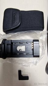 Držák baterií Nikon MS D10EN