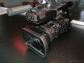 Prodam profesionalni videokameru Sony EX1R.