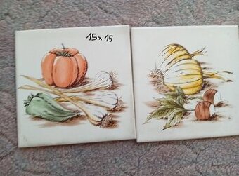 vnitřní dlažba 20x20-5,5m+14 ks.obklad 15x15 cm.bílé zeleni