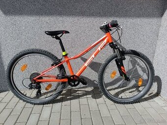 Supervisor Racer XC24