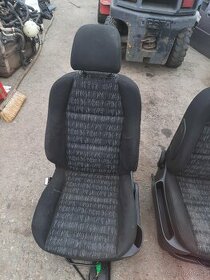 peugeot 307 - predni sedacky - 1