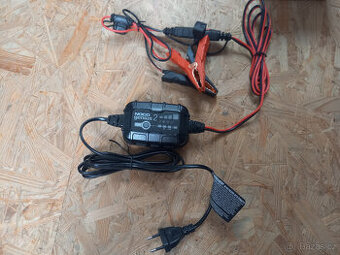Automabíječka NOCO genius 2 6/12 V, 40 Ah, 2 A