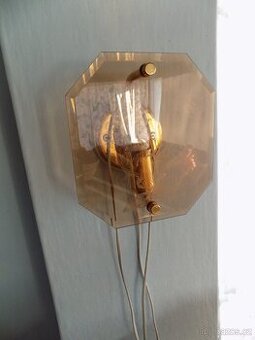 retro nástěnná lampa