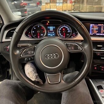 Kožený volant Audi A1,A3,A6,A7, A4, A5 - jako nový
