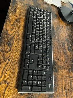 Klávesnice Logitech - bezdrátová - K270