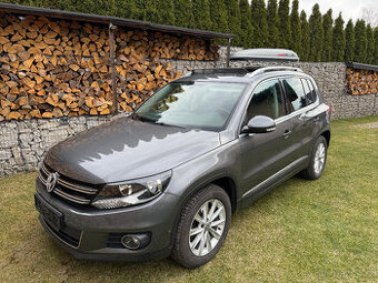 Tiguan 2.0 TDi Navi Tažné PDC Kůže Panorama