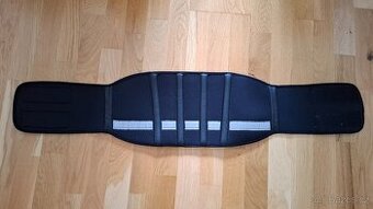 Ledvinový / bederní pás na motorku nebo lyže