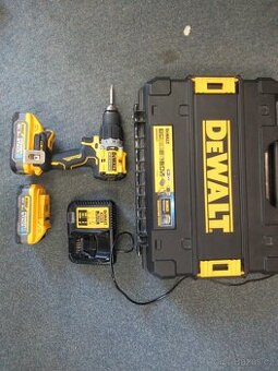 příklepová vrtačka DEWALT DCD805