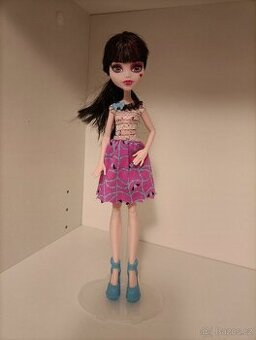 Monster High G2 Draculaura