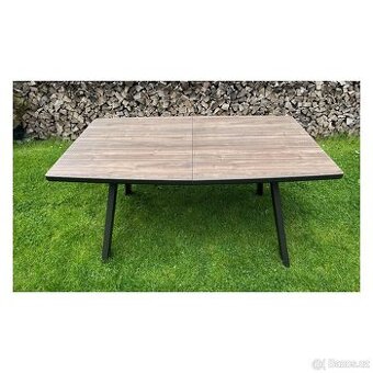 Nerozkládací stůl do jídelny - Madeira 190 cm