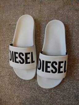 Pantofle diesel