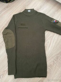 Army svetr vzor 95