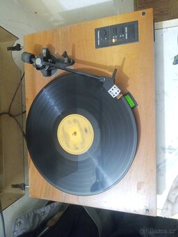 Gramofon Tesla NC 452 + zesilovač Proxima