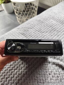 Autorádio PIONEER DEH-1800UB