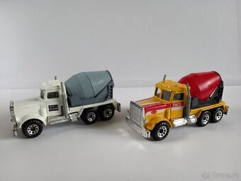 MATCHBOX - PETERBILT 1981 - DOMIEŠAVAČ - POZRI DETAILNÉ FOTO