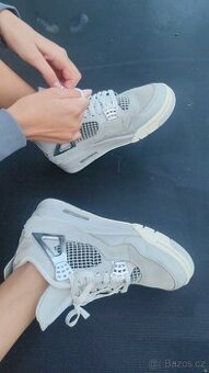 Jordan 4- frozen moments