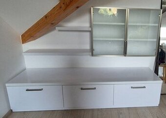 Nábytková sestava zn.Hevos bílý lesk