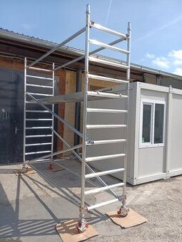 Pojízdné hliníkové lešení Klimatek pracovní výška 4,2