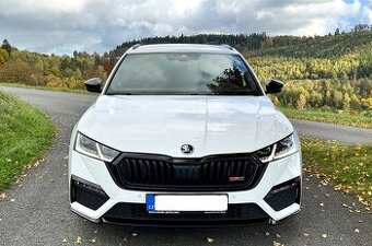 Škoda Octavia IV RS, 2.0 TDI, AID, HeadUp, Tažné, 09/2022