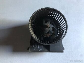 Octavia 1 ventilator