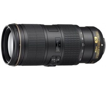 NIKON 70-200 mm f/4,0 AF-S ED VR + FTZ II adaptér