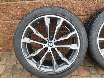 Bmw x3, x4 alu 245/45 r20 zimní top stav