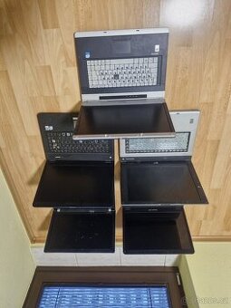 Predám notebooky na náhradné diely