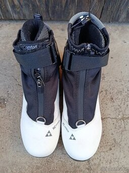 Běžkařské boty Fischer XC Control