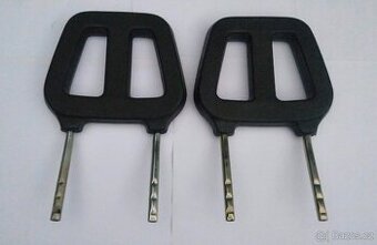 Opěrky hlavy Trabant 601
