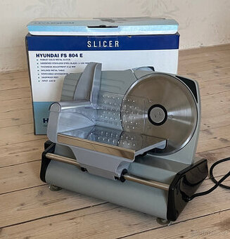 elektrický kráječ Hyundai