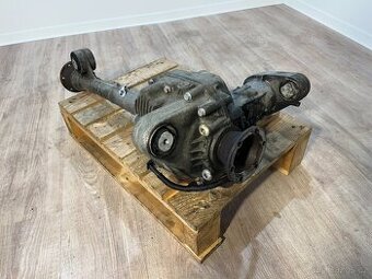 //Přední diferenciál AUDI Q7 3.0 TDI//