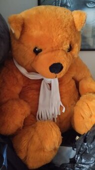 Plyšový velký medvěd k Valentýnu