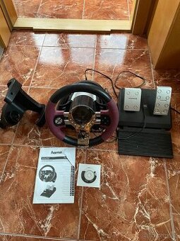 PRODÁVÁM VOLANT S PEDÁLY