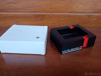 Popelník Marlboro - železný, dvoudílný