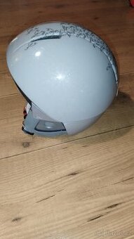 Dětská lyžařská helma