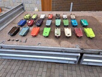 Nádrže na moped Babetta 210, 215, 225