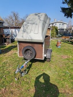 Skříňovy vozík Vezeko