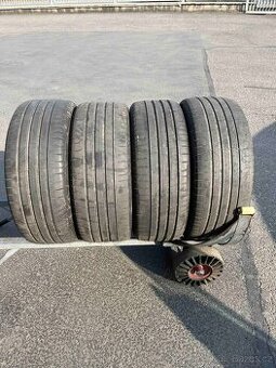 Pirelli P Zero Seal Inside – 245/35 R20 95Y