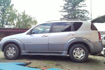 Náhradní díly Ssangyong Rexton 2,7XDi 121kw automat 4x4