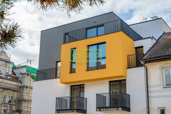 Pronájem bytu 1+kk/B, 30 m2 Praha 8-Kobylisy